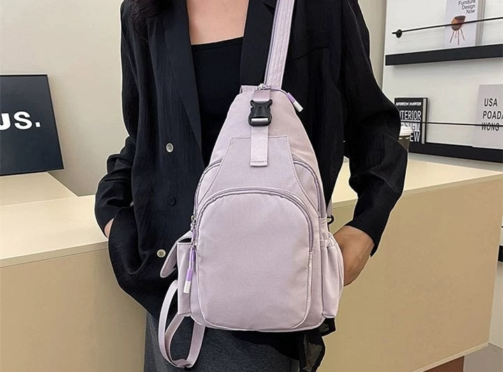 Fashionable Lightweight Chest Bag For Men and Women 4112