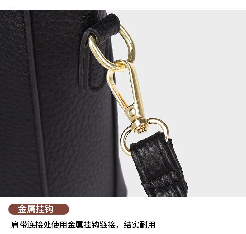 Brown Leather Handbag with Flower Charm – Stylish Women’s Shoulder & Crossbody Bag 8429 Ask ChatGPT