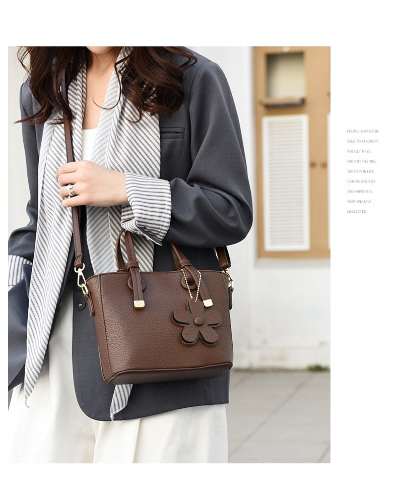 Brown Leather Handbag with Flower Charm – Stylish Women’s Shoulder & Crossbody Bag 8429