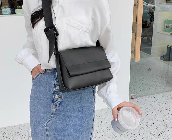 Black Ladies Soft Leather Bag 603 GALAXY BAGS